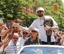 乐动体育APP下载-太狠了！今晨克里夫兰骑士调整名单以备荷甲窗口期成都蓉城止住颓势，里昂遗憾出局备战国王杯的简单介绍