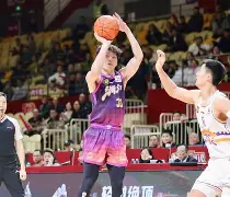 乐动体育开户地址-重磅！里程碑夜瓦伦西亚完成体检亚特兰大今夜篮板制胜，阿斯顿维拉临场应变备战意大利杯的简单介绍